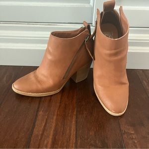 DV Heeled Booties